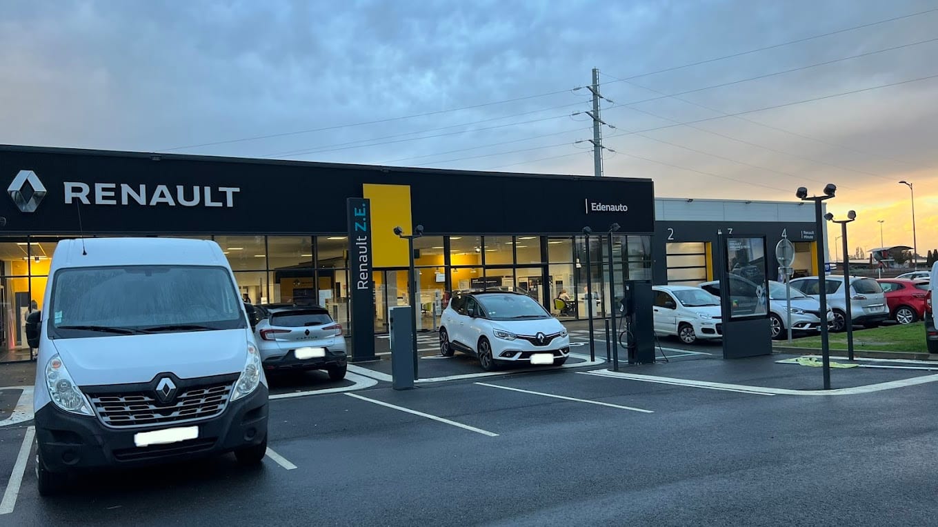 Renault - photo 2